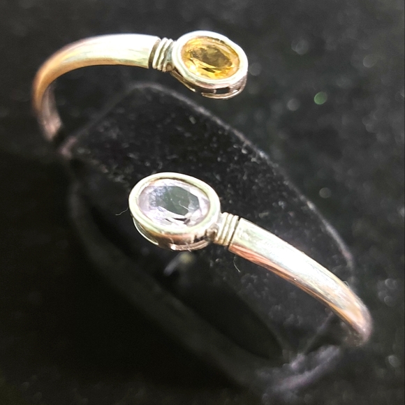 Antique Yellow Ceylon Sapphire & Amethyst Flexible Silver Bangle - Picture 4 of 16